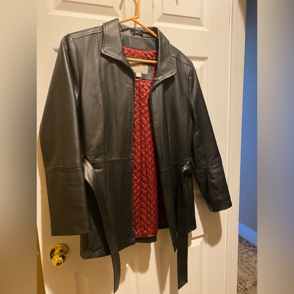 Leather jacket like new - Picture 1 of 4